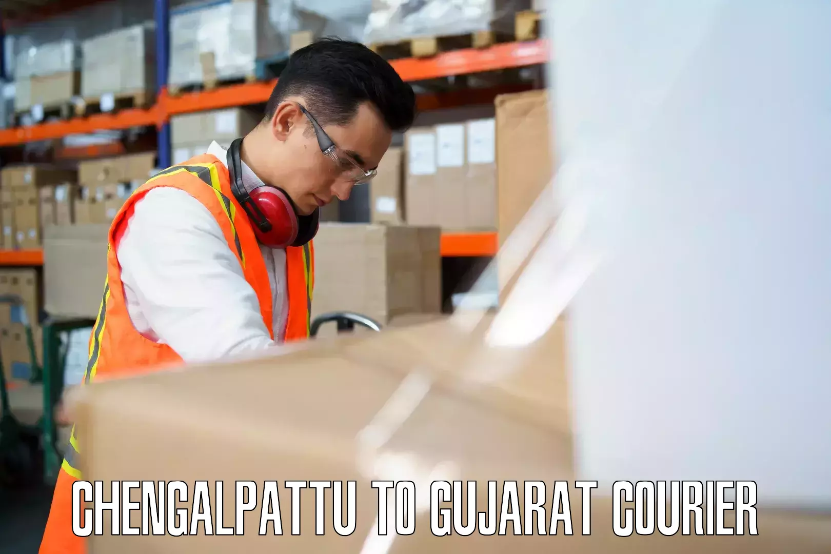 Luggage shipping strategy Chengalpattu to IIIT Surat